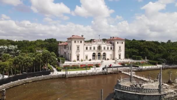 Miami, Florida, USA, Letecký pohled na Vizcaya Villa, Muzeum a zahrady — Stock video