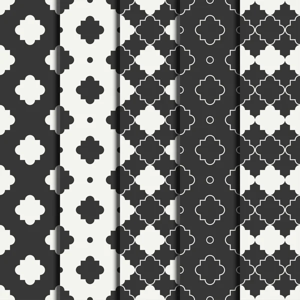 Set of geometric line monochrome lattice seamless arabic pattern. Islamic oriental style. Wrapping paper. Scrapbook paper. Tiling. Vector illustration. Moroccan background. Swatches. Graphic texture. — Stock Vector