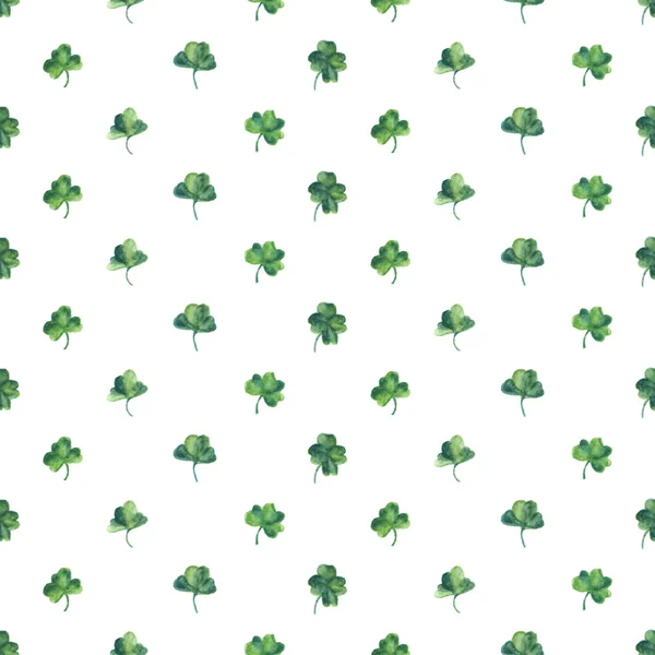 Бесшовный акварельный фон с зелеными листьями клевера на день Святого Патрика. Векторная иллюстрация. Обои на удачу . — стоковый вектор