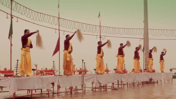 Varanasi, India, Heilige ceremonie, maart 2015 — Stockvideo