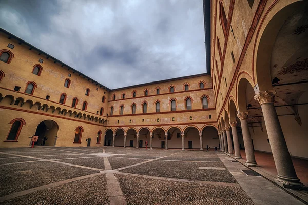 Milan, İtalya: Sforza Kalesi, Castello Sforzesco — Stok fotoğraf
