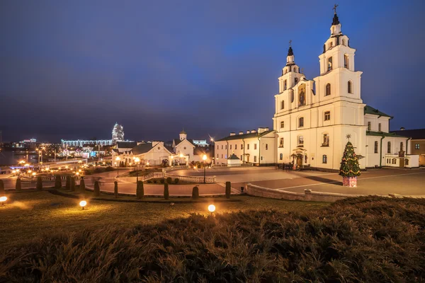 明斯克，白俄罗斯 ︰ 东正教大教堂的圣灵 — 图库照片