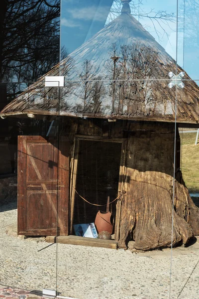 Bijotai, Lituania: Baubliai a Dionisas Poska Manner — Foto Stock