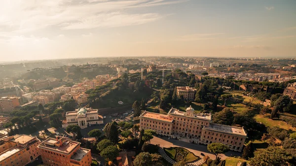 Rom, italien: gärten des vatikanischen stadtstaates — Stockfoto