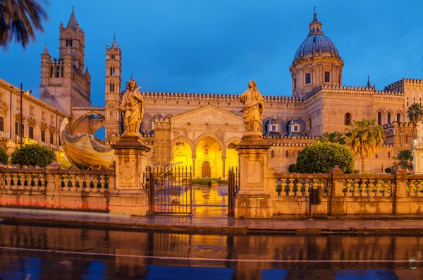 Palermo, Sicilia, Italia: la catedral — Foto de Stock