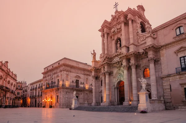 Syracuse, Sicily, Italy: the cathedral square — Stock Photo, Image