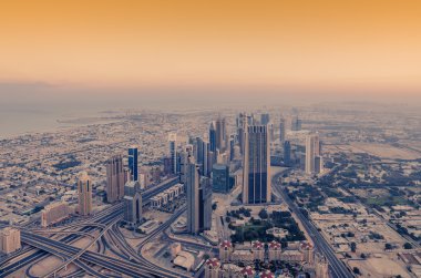 Dubai, Birleşik Arap Emirlikleri: şehir merkezinde gündoğumu