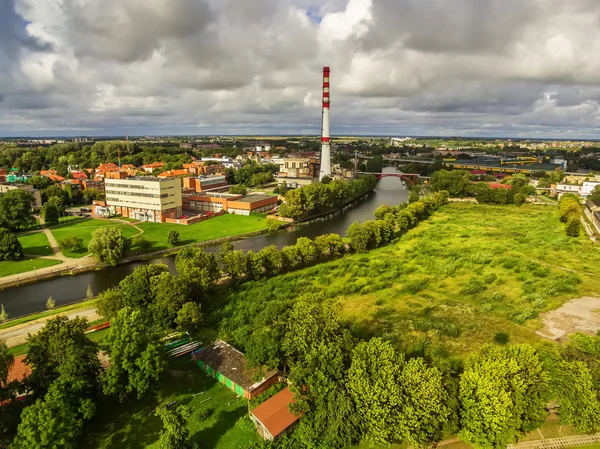 Klaipeda, Lituania: vista aérea de la ciudad industrial — Foto de Stock