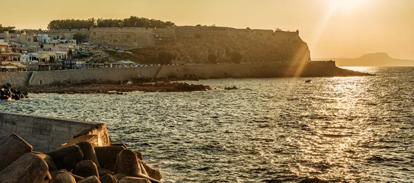 Rethymno, Creta, Grecia: la Fortezza al atardecer — Foto de Stock