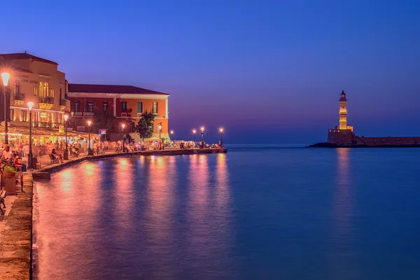 Chania, Creta, Grecia: faro nel porto veneziano — Foto Stock