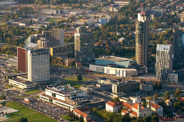 Letecký pohled na nové centrum Vilnius, Litva — Stock fotografie