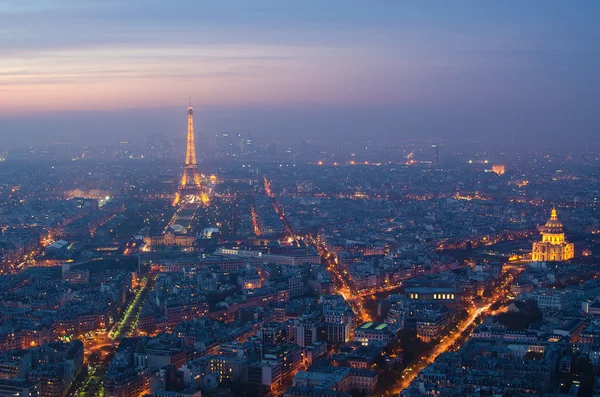 París (Francia) al atardecer — Foto de Stock