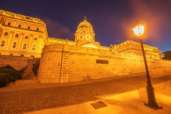 Budapest, Hungría: Murallas del Castillo de Buda —  Fotos de Stock