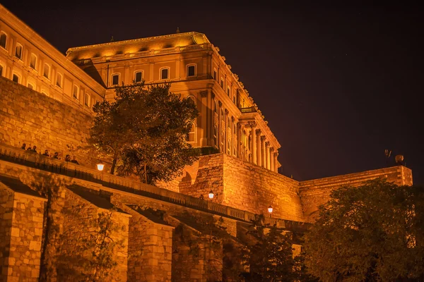 ブダ城のブダペスト、ハンガリー: 壁 — ストック写真
