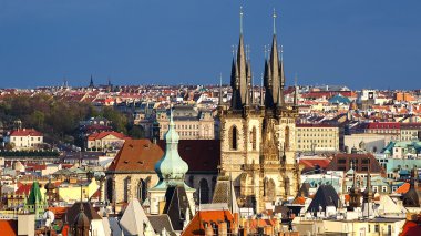 Prag ve Czech cumhuriyetinin havadan görüşü