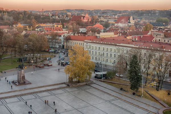 Praça da Catedral em Vilnius, Lituânia — Fotografia de Stock