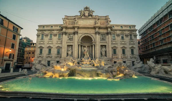 意大利: 罗马特雷维喷泉在日出 — 图库照片