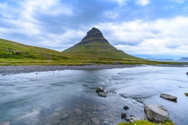 Kirkjufell dağın, İzlanda