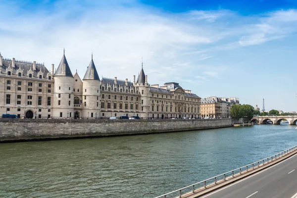 Castle Conciergerie, Париж — стоковое фото