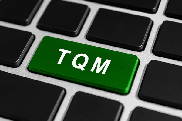 TQM o botón de gestión de calidad total en el teclado — Foto de Stock