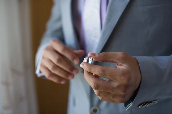 Dark man dress wedding ring — Stock Photo, Image