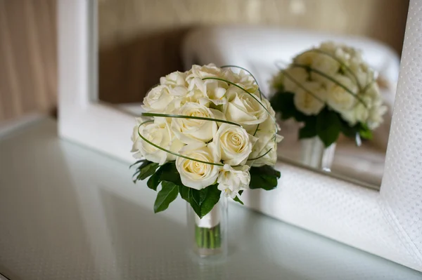 Lindo Buquê Casamento Com Flores — Fotografia de Stock