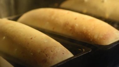 Ekmek Pişirme Zamanı, Yemek, Ekmek ve Çevre Üretimi, Fırın