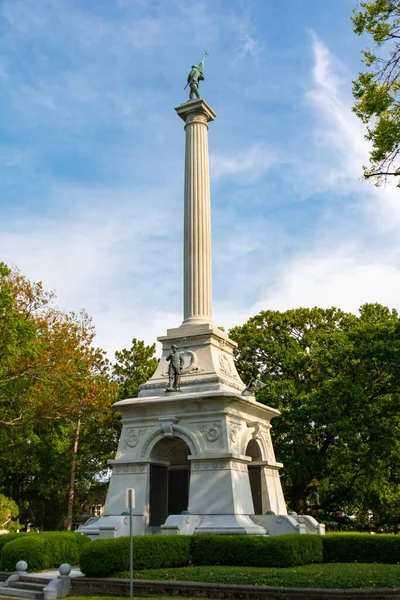 Válečný Pomník Bloomingtonu Illinois — Stock fotografie