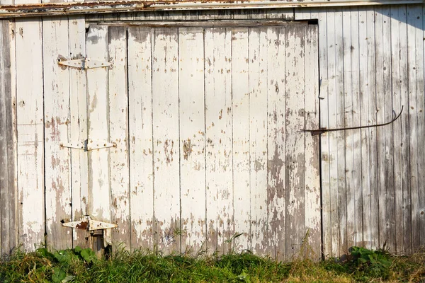 Porte Chiuse Sul Vecchio Fienile Nel Midwest — Foto Stock