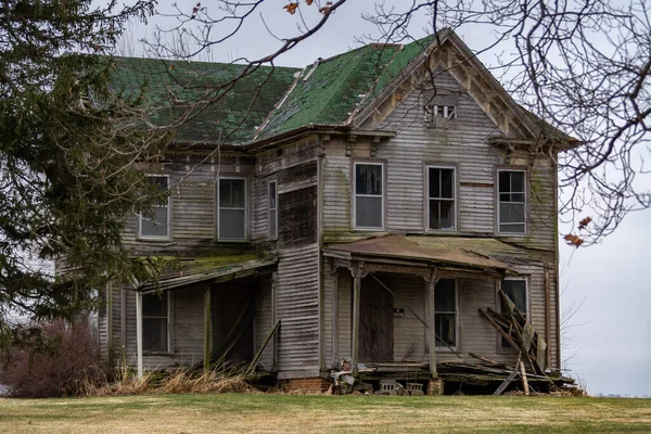 Stary Opuszczony Dom Środkowym Zachodzie Hrabstwo Mclean Illinois Usa — Zdjęcie stockowe
