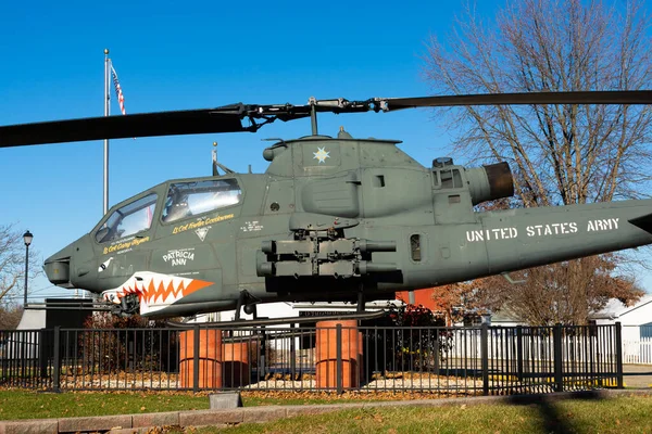 Mark Illinois Usa Dezember 2020 Apache Hubschrauber Veteran Memorial Einem — Stockfoto