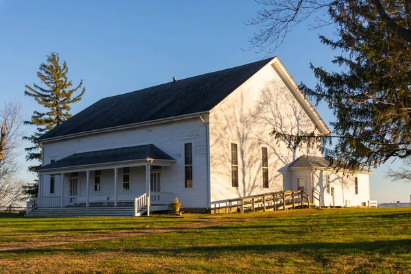 Quaker Meeting House Venkově Illinois Pozdním Odpoledním Světle — Stock fotografie