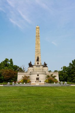Springfield, Illinois / ABD - 16 Eylül 2020: Lincoln 's Tomb güzel bir yaz öğleden sonrasında.