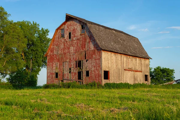 Velho Celeiro Vermelho Illinois Rural Pôr Sol Condado Lasalle Illinois — Fotografia de Stock