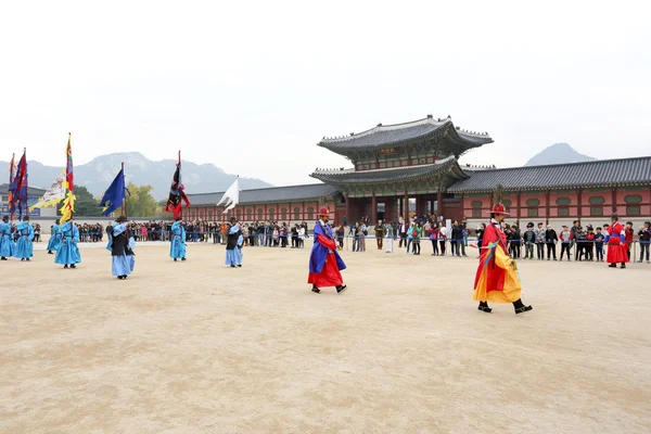 Pałac gyeongbokgung — Zdjęcie stockowe