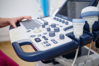 Vücut organlarının ultrason incelemesi için yeni modernize aparatlar