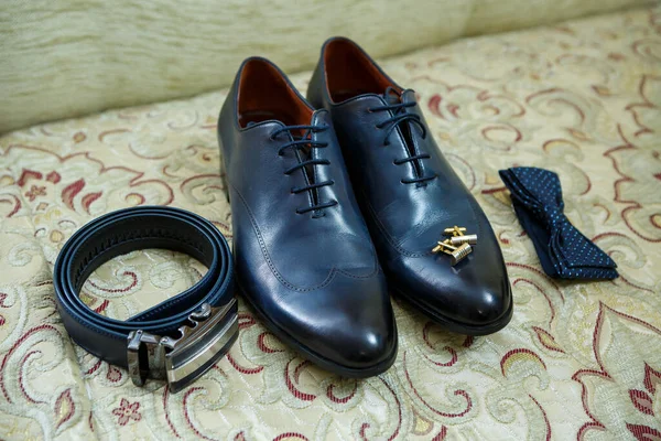 Accesorios Para Hombre Zapatos Cinturones Corbatas Gemelos —  Fotos de Stock