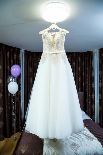 Hermoso Vestido Para Novia —  Fotos de Stock