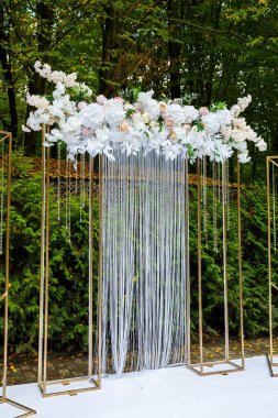 Düğün gününde güzel bir dekor.