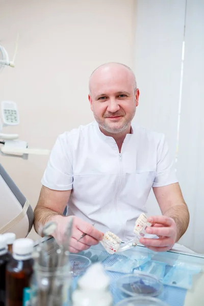 Dentist Alone His Workplace Doctor His Dental Office Professional Equipment — Stock Photo, Image