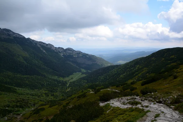 Trail в Kondratowa долині — стокове фото