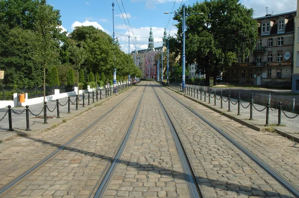 Trilhas de eléctrico na rua Podgorna em Poznan, Polônia — Fotografia de Stock