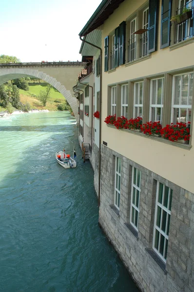 Bâtiments de la rivière Aare à Berne, Suisse — Photo