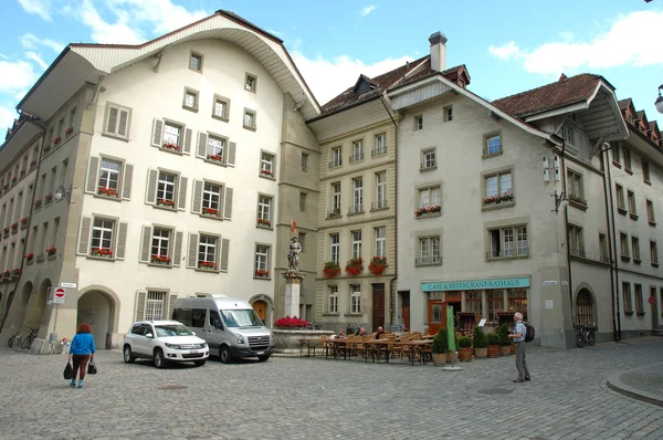 Geplaveide straat in Bern, Zwitserland — Stockfoto