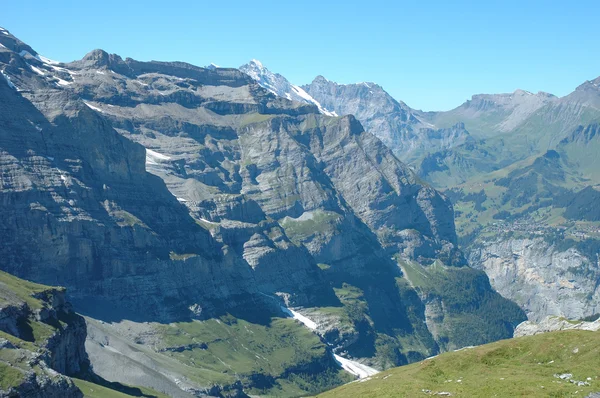 Vârfuri în apropiere de Kleine Scheidegg în Alpi, Elveția — Fotografie, imagine de stoc