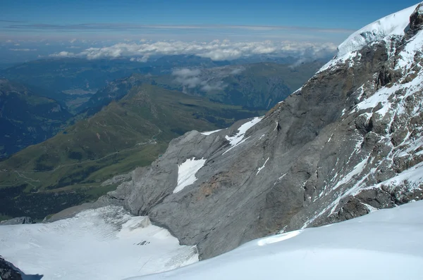 Vue depuis le col Jungfraujoch dans les Alpes en Suisse — Photo