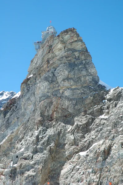 Observatório Sphinx sobre rocha em Jungfraujoch na Suíça — Fotografia de Stock