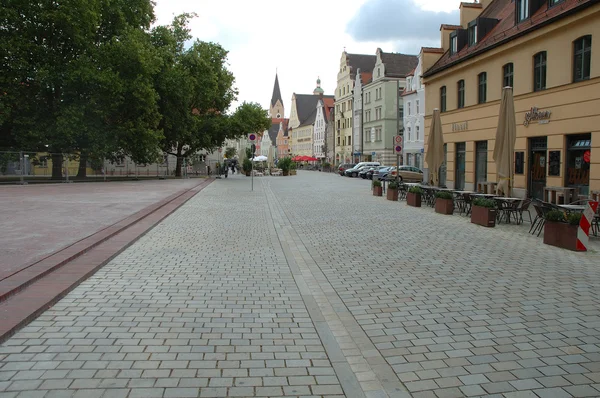 Dlážděné ulici v Ingolstadtu v Německu — Stock fotografie