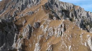 Valsassina 'daki Grigna meridionale dağının manzarası