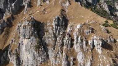 Valsassina 'daki Grigna meridionale dağının manzarası
